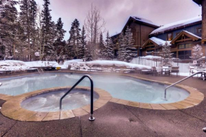 Ski-In Luxury Townhome At Mountain Thunder In Breckenridge Breckenridge